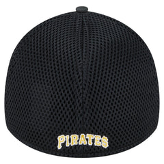 Pittsburgh Pirates Subtle Camo 39THIRTY Flex Hat - Black | New Era