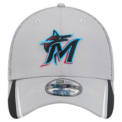 Miami Marlins Linear 39THIRTY Flex Hat - Gray | New Era