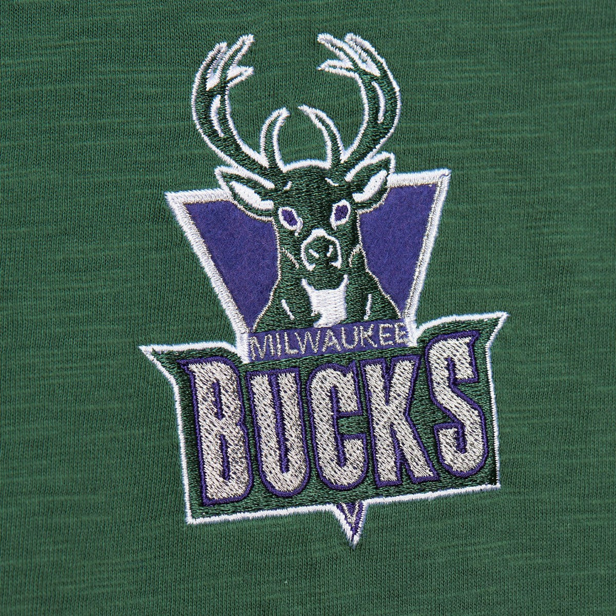 Milwaukee Bucks Hardwood Classics Felt Applique Slub T-Shirt - Green | Mitchell & Ness outlet
