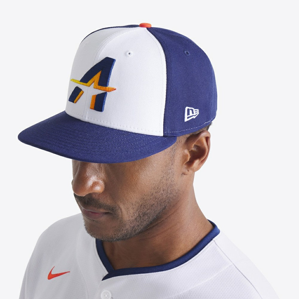Houston Astros 2025 City Connect 59FIFTY Fitted Hat - White/Navy | New Era