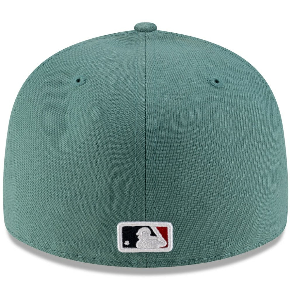 Boston Red Sox 2025 City Connect Low Profile 59FIFTY Fitted Hat - Green | New Era