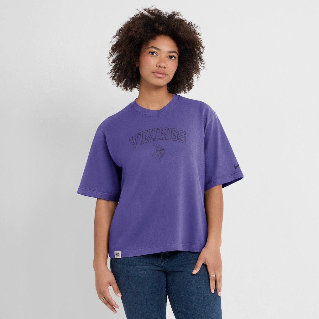Minnesota Vikings Women's Glory Arch Boxy T-Shirt - Purple | Nike sale