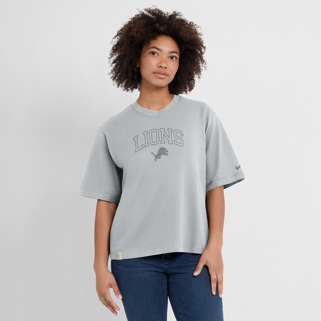 Detroit Lions Women's Glory Arch Boxy T-Shirt - Gray | Nike online