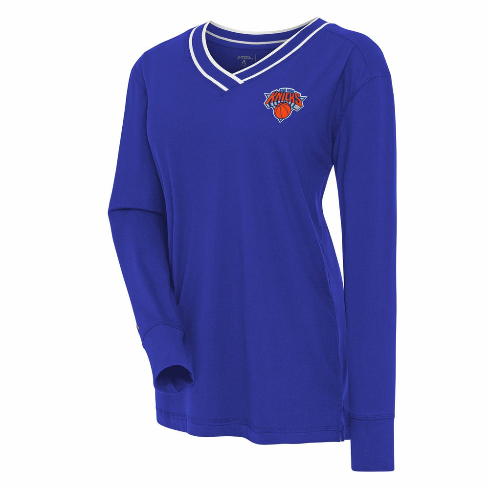 New York Knicks Antigua Women's Symbolic Long Sleeve V-Neck Top - Blue online