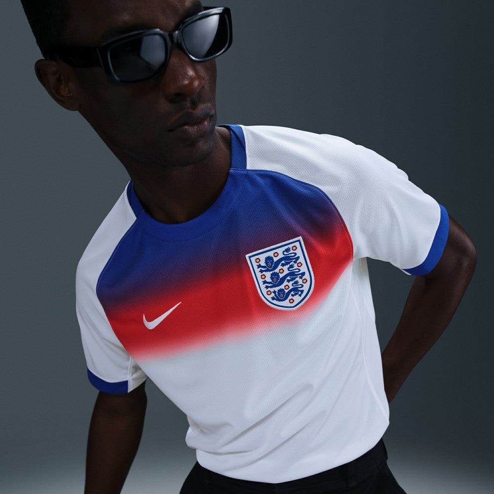 England Women's National Team 2025/26 Home Replica Jersey - Royal | Nike shop