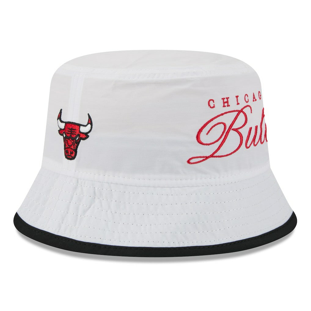 Chicago Bulls 2025 NBA Draft Nylon Bucket Hat - White/Black | New Era shop