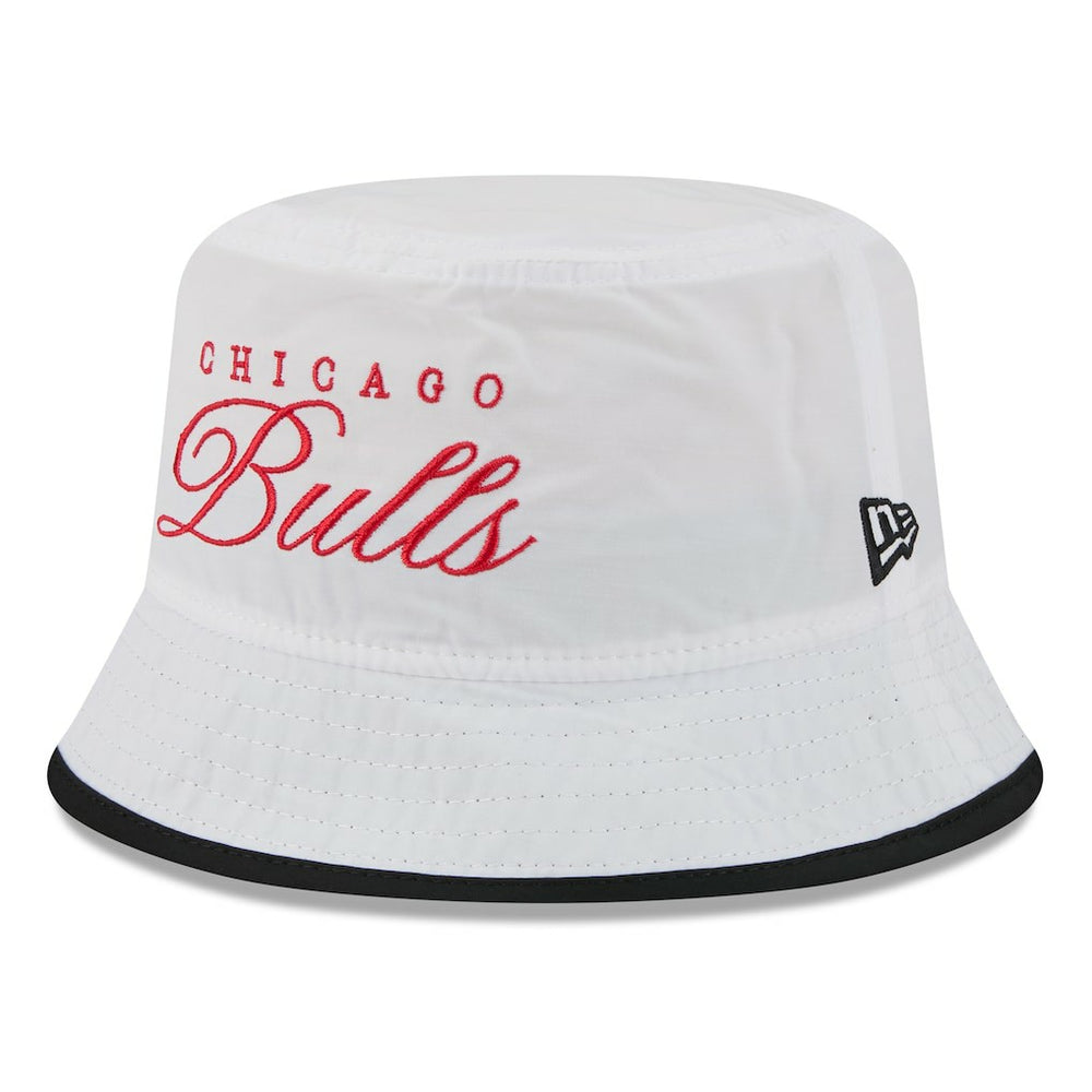 Chicago Bulls 2025 NBA Draft Nylon Bucket Hat - White/Black | New Era shop