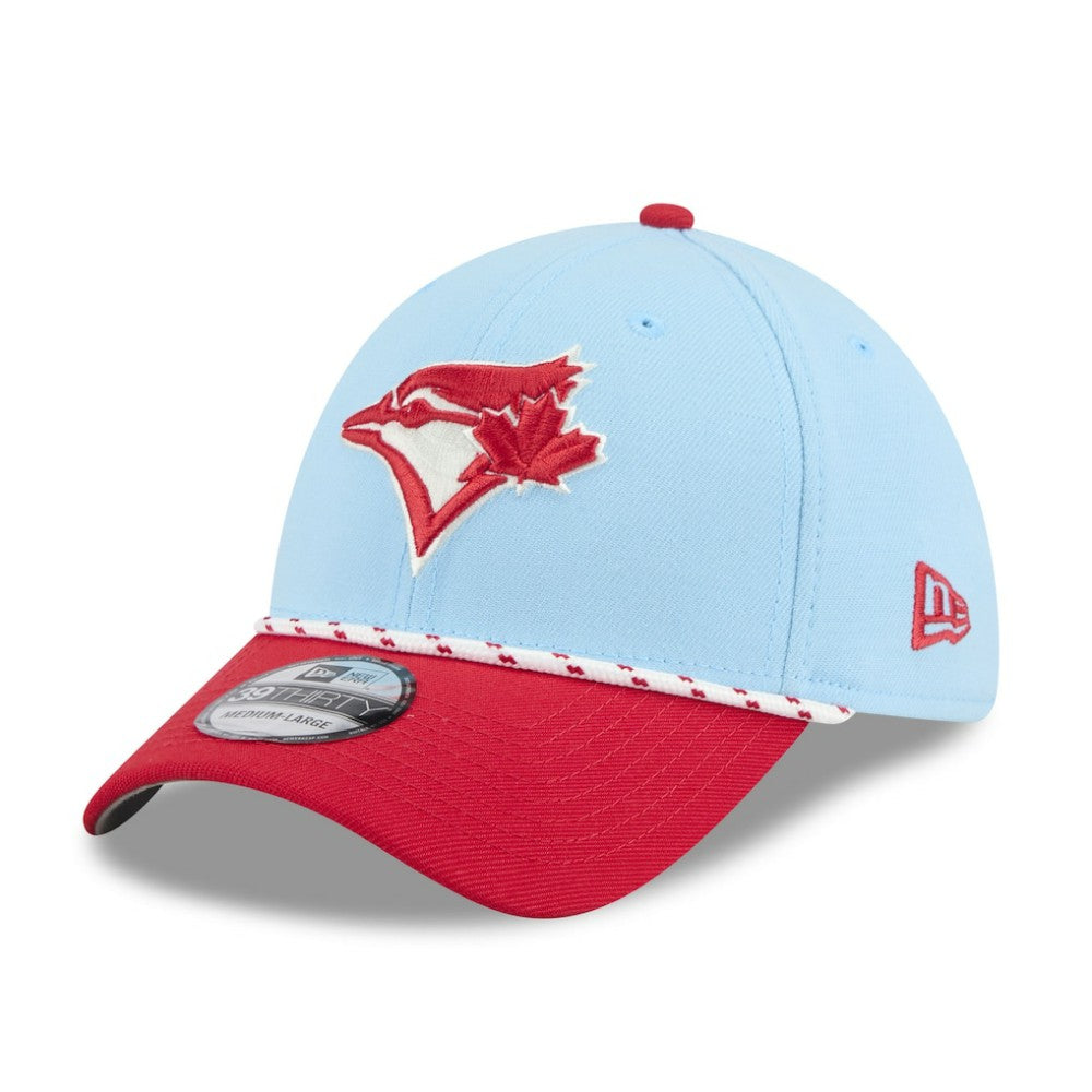 Toronto Blue Jays 2025 Canada Day 39THIRTY Flex Hat - Light Blue/Red | New Era