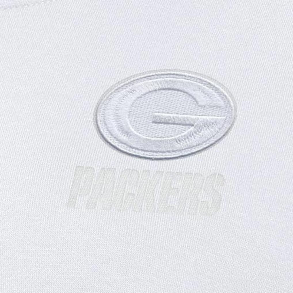 Green Bay Packers Antigua Women's Victory Crew Pullover Sweatshirt - White on sale