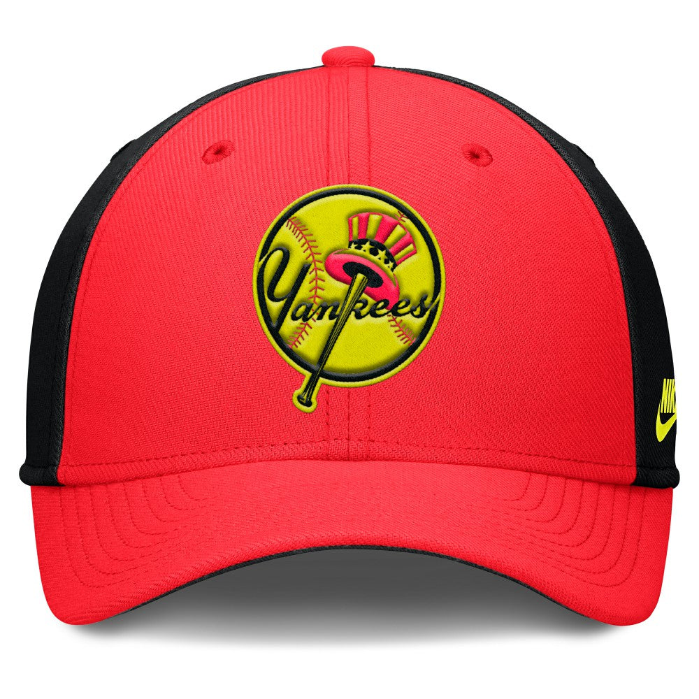 New York Yankees Neon 90s Rise SwooshFlex Hat - Crimson/Black | Nike