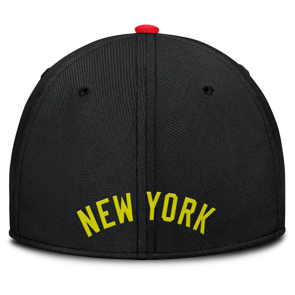 New York Yankees Neon 90s Rise SwooshFlex Hat - Crimson/Black | Nike