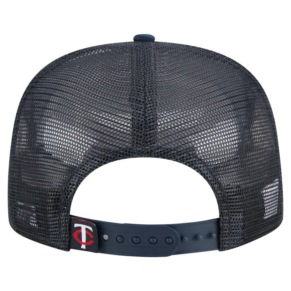 Minnesota Twins Retro Satin Script Golfer Adjustable Hat - Navy | New Era