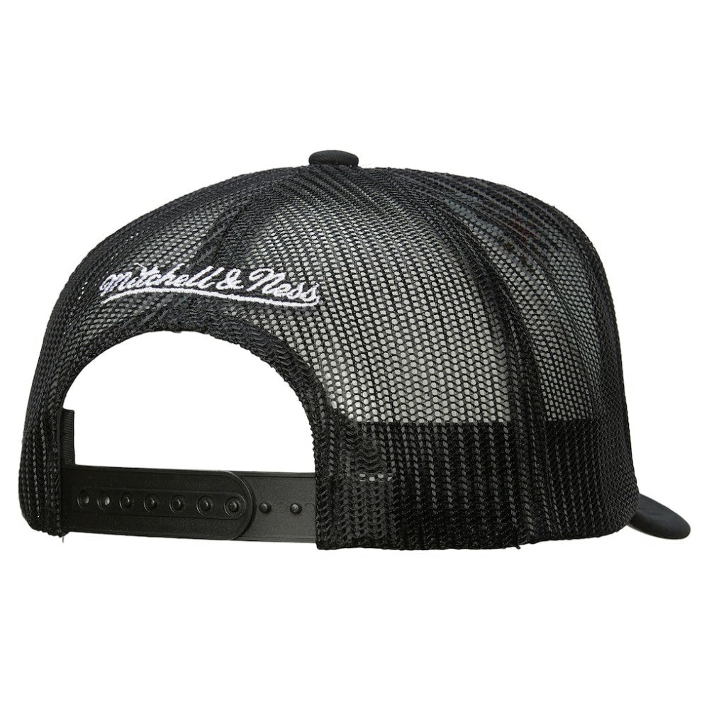 Philadelphia Flyers Mitchell & Ness Gridlock Trucker Adjustable Hat White/Black