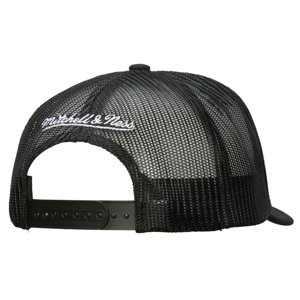 San Jose Sharks Mitchell & Ness Gridlock Trucker Adjustable Hat White/Black