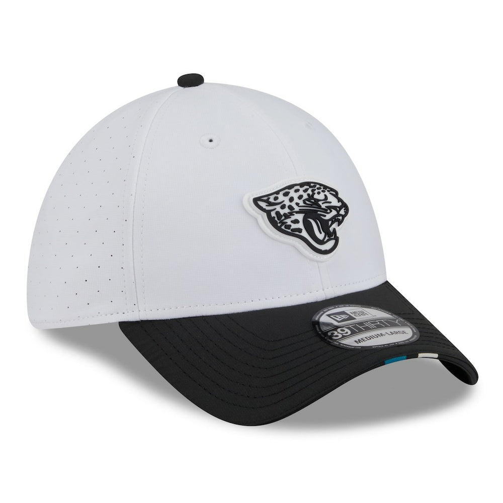 Jacksonville Jaguars New Era 2025 NFL Training Camp 39THIRTY Flex Hat - White/Black outlet