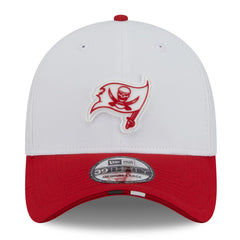 Tampa Bay Buccaneers New Era 2025 NFL Training Camp 39THIRTY Flex Hat - White/Red outlet