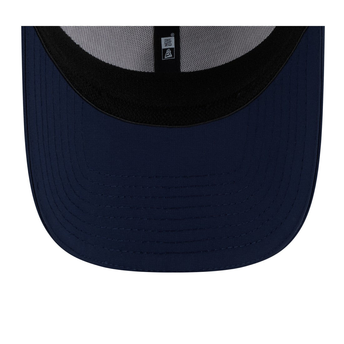 Tennessee Titans New Era 2025 NFL Training Camp 39THIRTY Flex Hat - White/Navy sale
