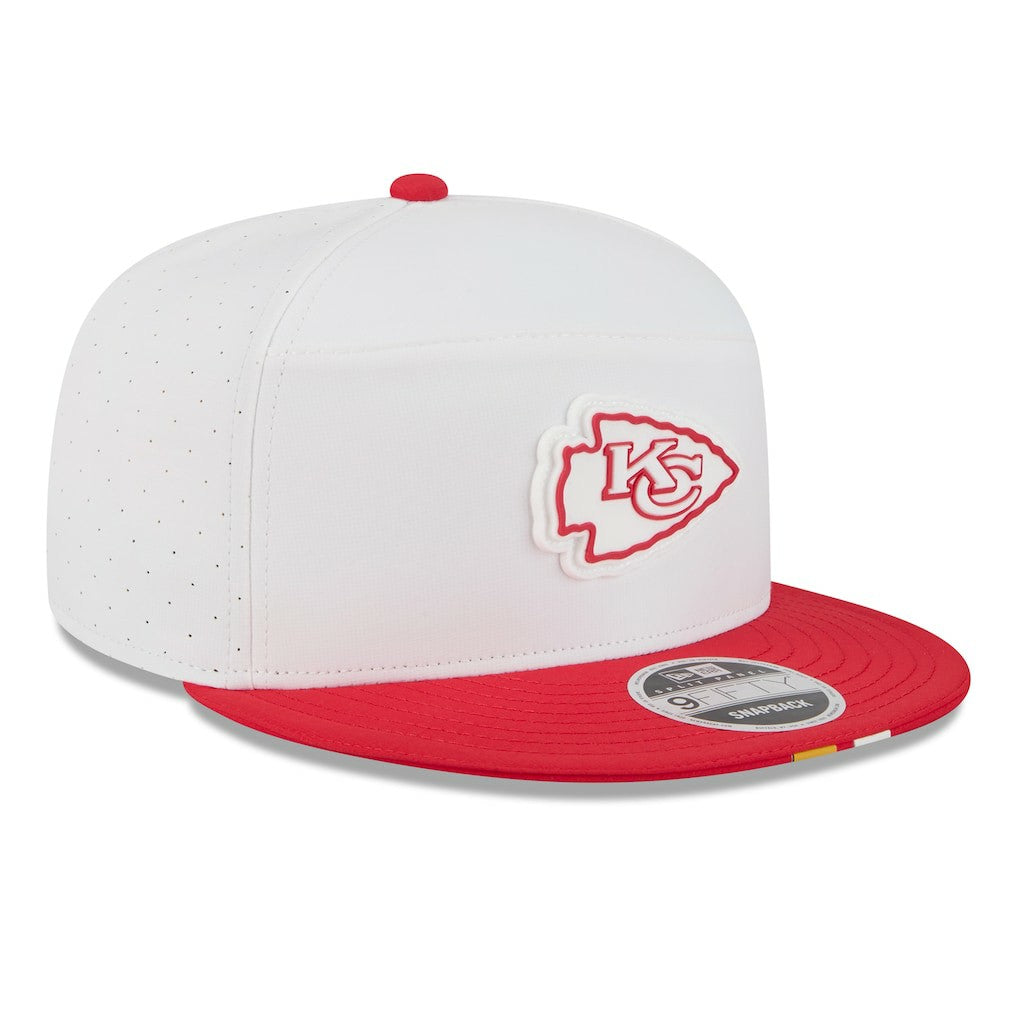 Kansas City Chiefs New Era 2025 NFL Training Camp Split Panel 9FIFTY Snapback Hat - White/Red cheap