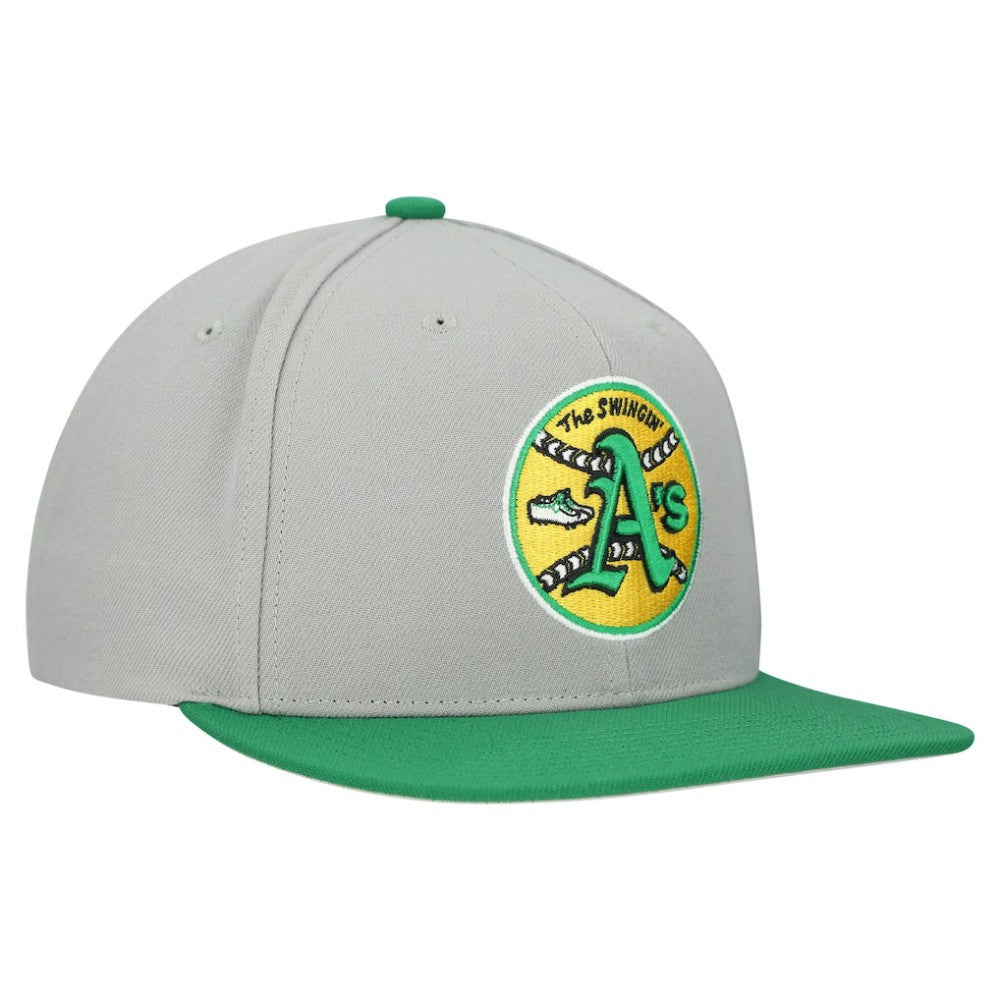 Athletics Cooperstown Collection Basic Flip Snapback Hat - Gray | Mitchell & Ness