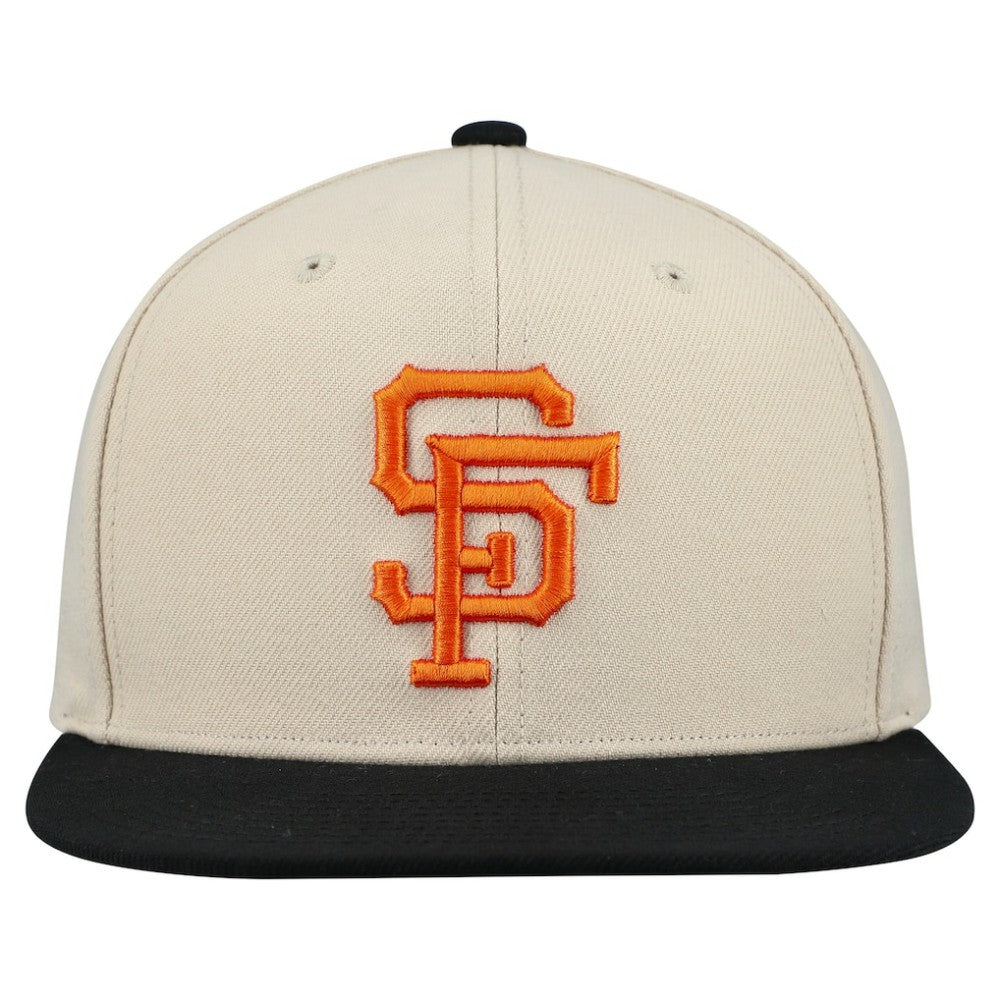 San Francisco Giants Cooperstown Collection Basic Flip Snapback Hat - Cream | Mitchell & Ness