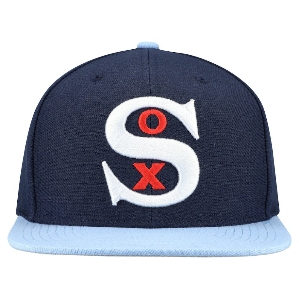 Chicago White Sox Cooperstown Collection Basic Flip Snapback Hat - Navy | Mitchell & Ness
