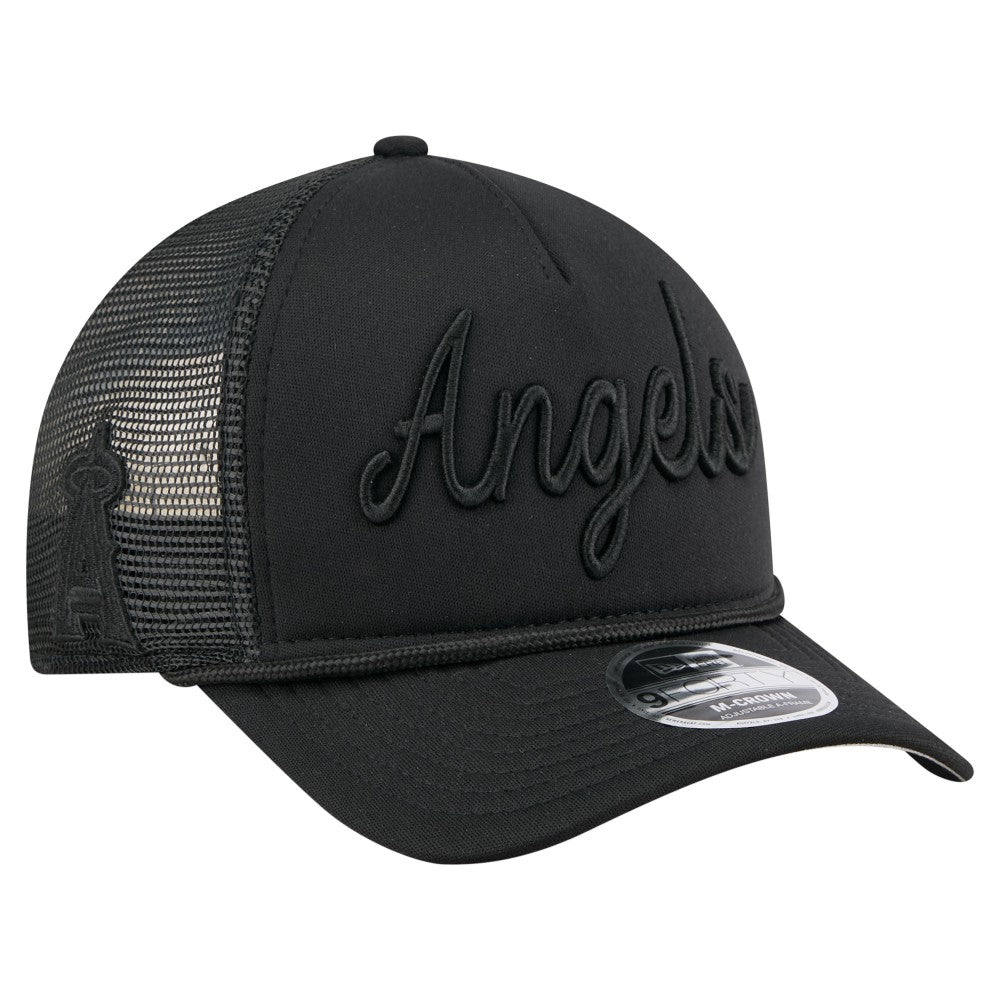 Los Angeles Angels City Initial 9FORTY A-Frame M-Crown Adjustable Trucker Hat - Black | New Era