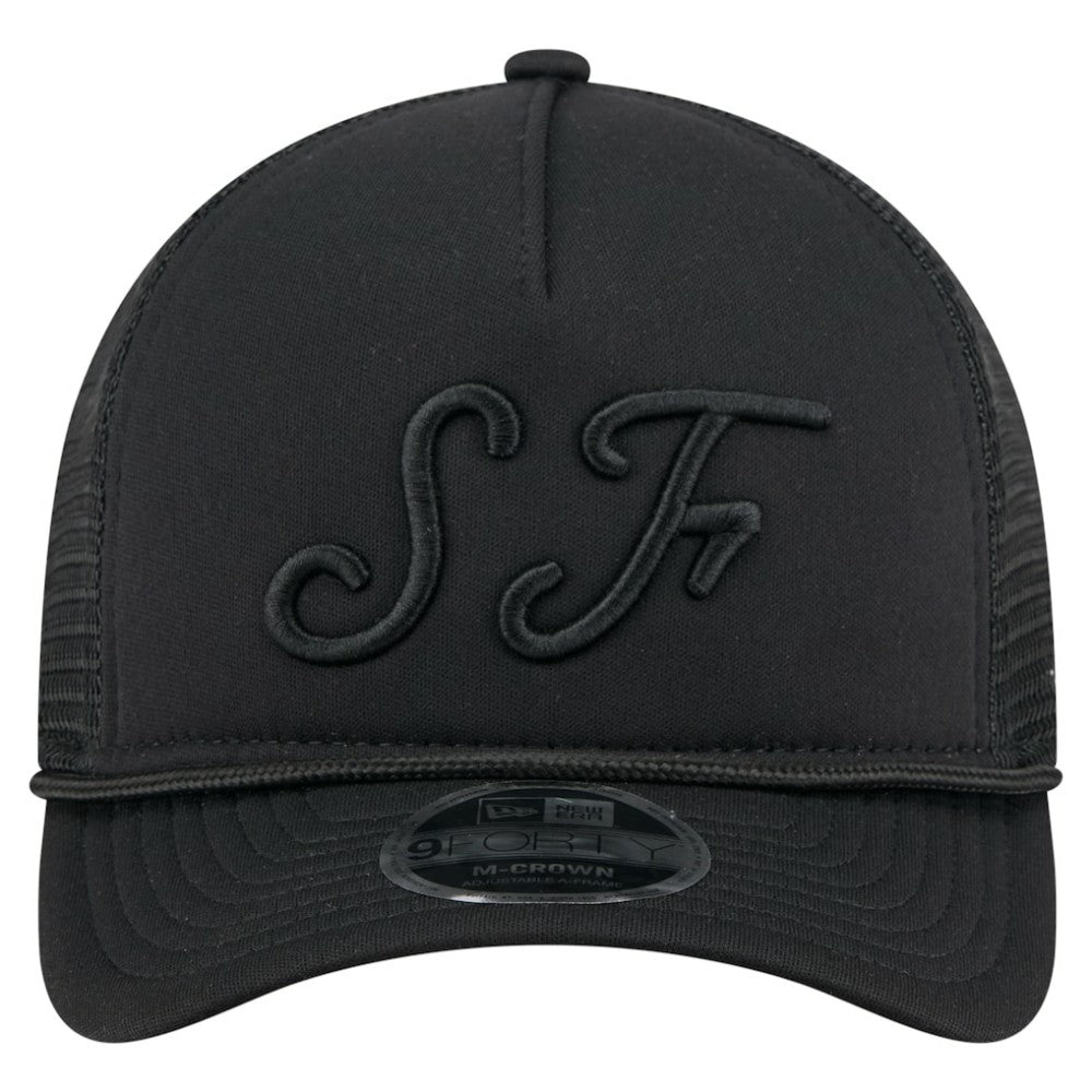 San Francisco Giants City Initial 9FORTY A-Frame M-Crown Adjustable Trucker Hat - Black | New Era