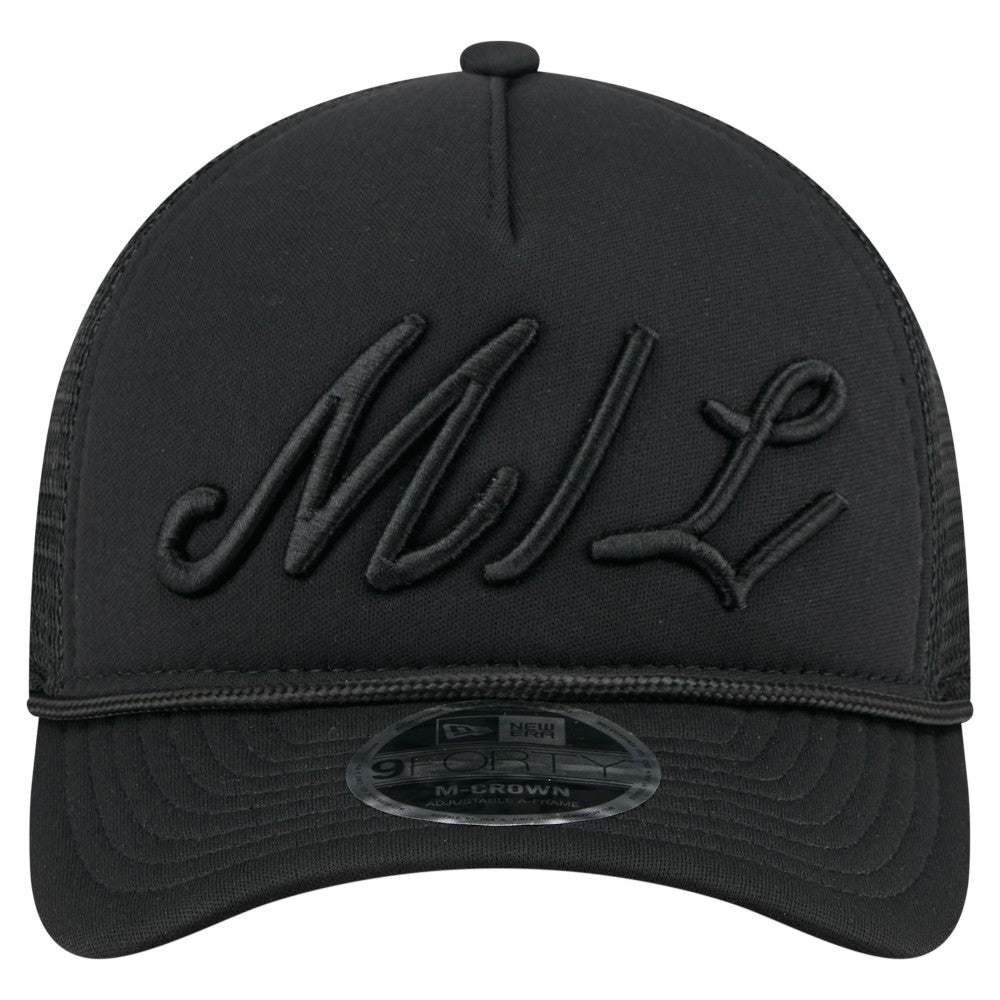 Milwaukee Brewers City Initial 9FORTY A-Frame M-Crown Adjustable Trucker Hat - Black | New Era