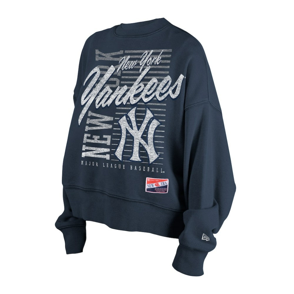 New York Yankees Women's Boxy Mineral Wash Dolmen Sleeve Cropped Sweatshirt - Navy | New Era