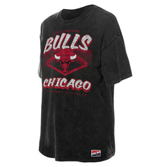 Chicago Bulls Women's Throwback Mineral Wash Oversized T-Shirt sale - Black | New Era for sale