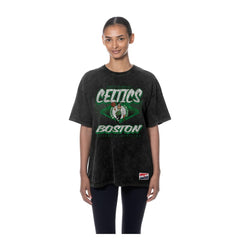 Boston Celtics Women's Throwback Mineral Wash Oversized T-Shirt - Black | New Era on sale