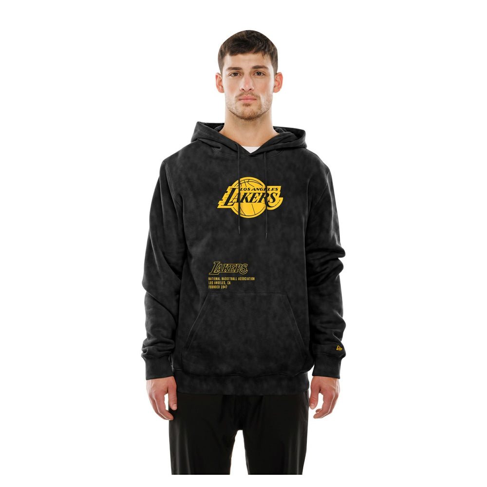 Los Angeles Lakers Sport Night Mineral Wash Pullover Hoodie - Black | New Era online