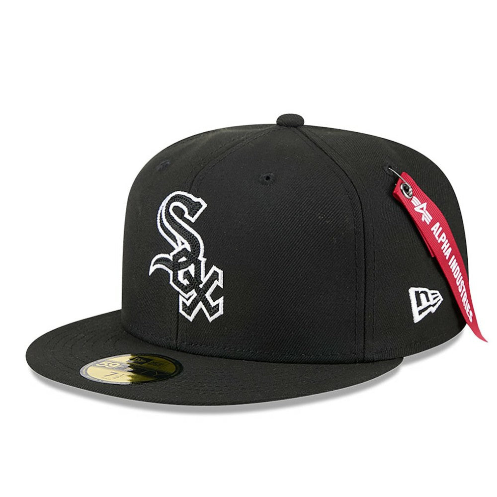 Chicago White Sox x Alpha Industries 59FIFTY Fitted Hat - Black | New Era