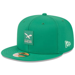 Philadelphia Eagles New Era 2025 Sideline Throwback 59FIFTY Fitted Hat - Kelly Green on sale