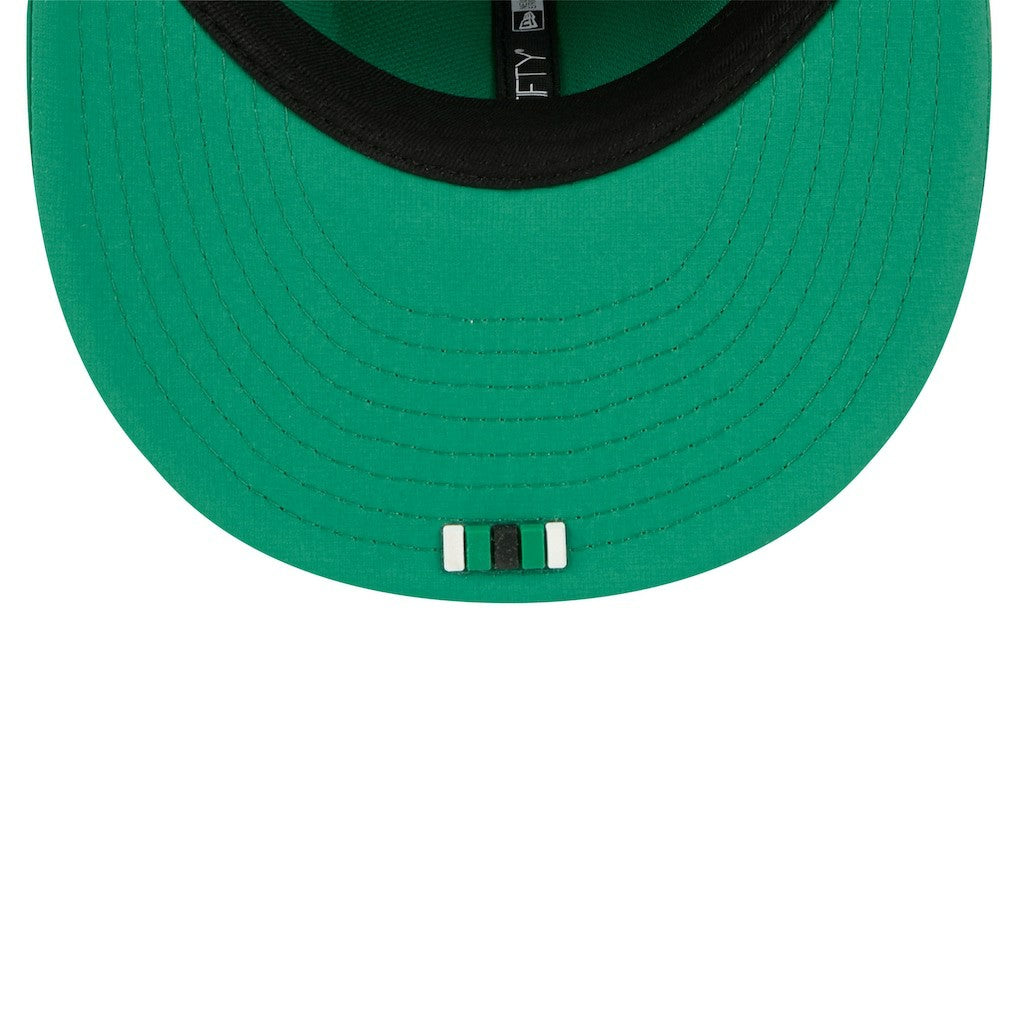 Philadelphia Eagles New Era 2025 Sideline Throwback 59FIFTY Fitted Hat - Kelly Green on sale