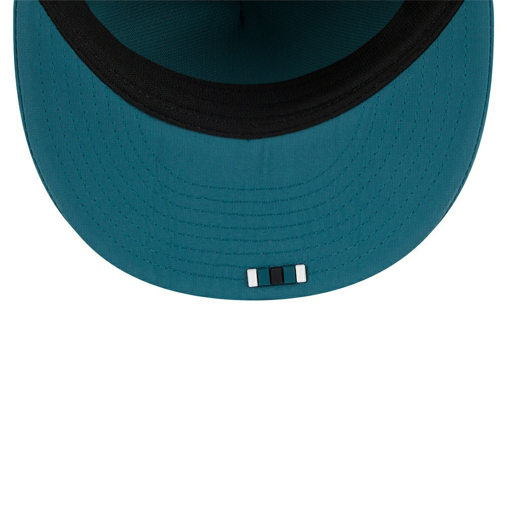 Philadelphia Eagles New Era 2025 Sideline Retro Crown 59FIFTY Fitted Hat - Midnight Green on sale