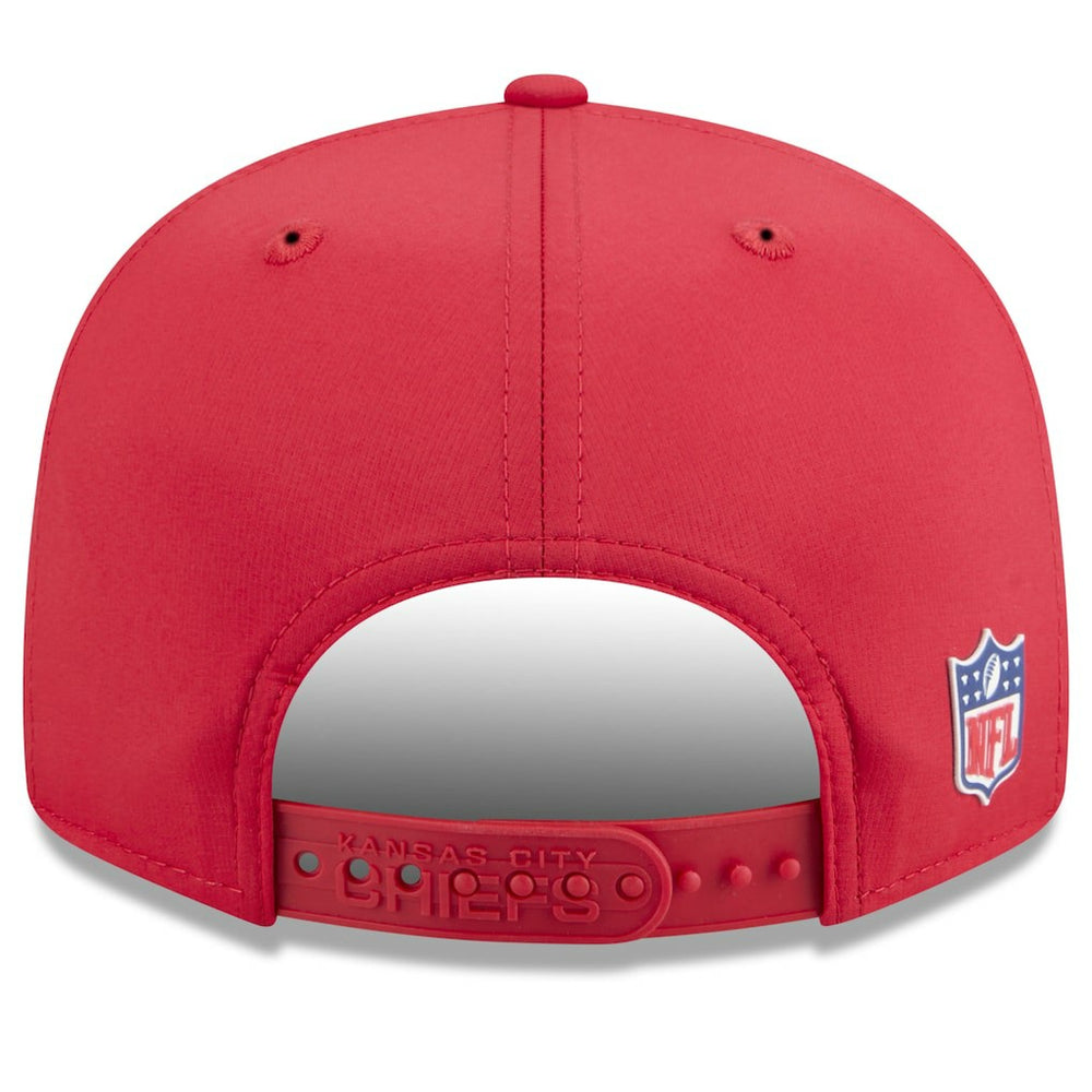 Kansas City Chiefs New Era 2025 Sideline Split Panel 9FIFTY Snapback Hat - Red for sale