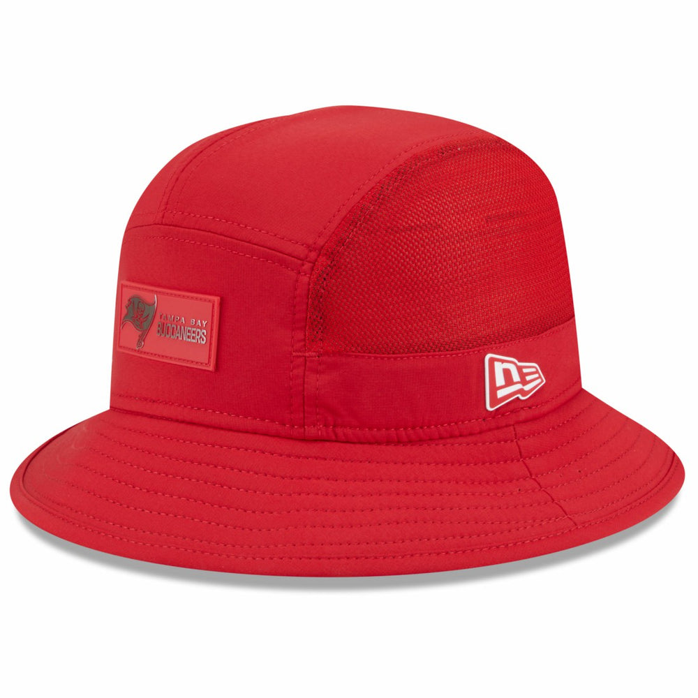 Tampa Bay Buccaneers New Era 2025 Sideline Bucket Hat - Red online