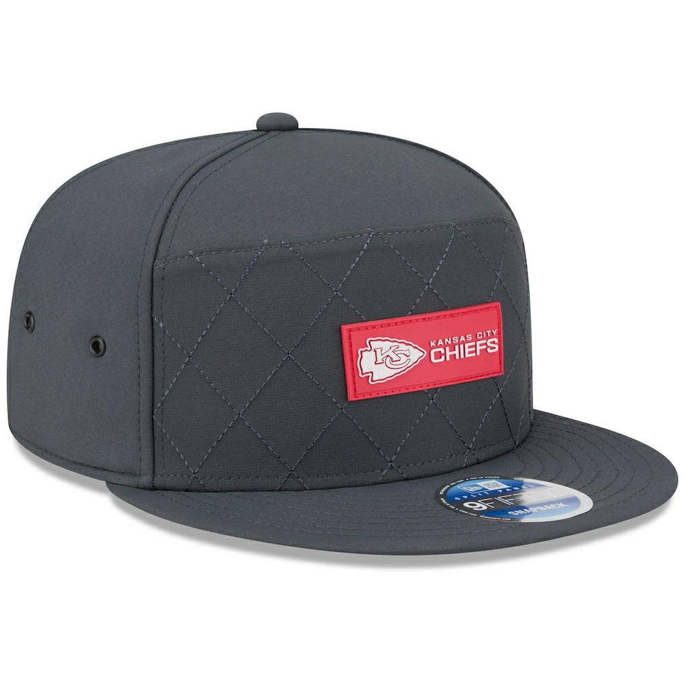 Kansas City Chiefs New Era 2025 Sideline Cold Weather Split Panel 9FIFTY Snapback Hat - Charcoal sale