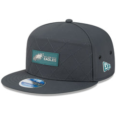 Philadelphia Eagles New Era 2025 Sideline Cold Weather Split Panel 9FIFTY Snapback Hat - Charcoal cheap