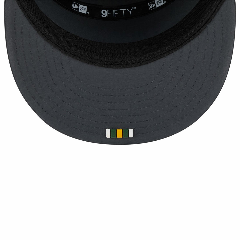 Green Bay Packers New Era 2025 Sideline Cold Weather Split Panel 9FIFTY Snapback Hat - Charcoal online