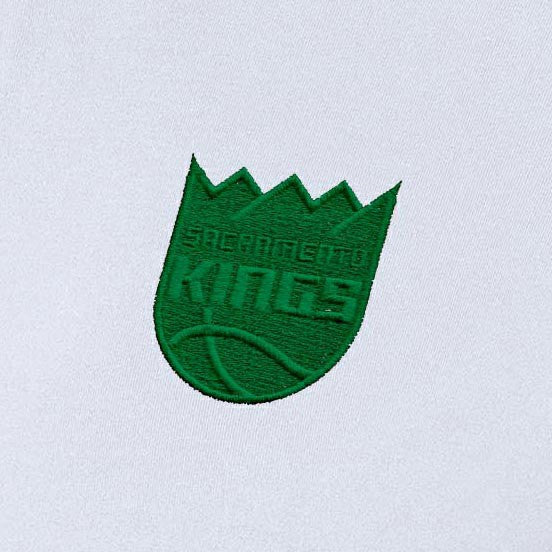 Sacramento Kings Antigua Women's St. Patrick's Day Intent Quarter-Zip Top - White online