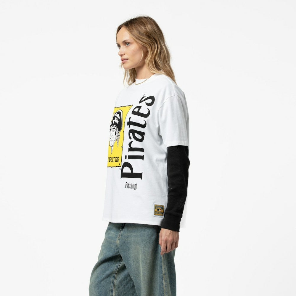 Pittsburgh Pirates Women's Cooperstown Collection Boyfriend T-Shirt - White | Mitchell & Ness