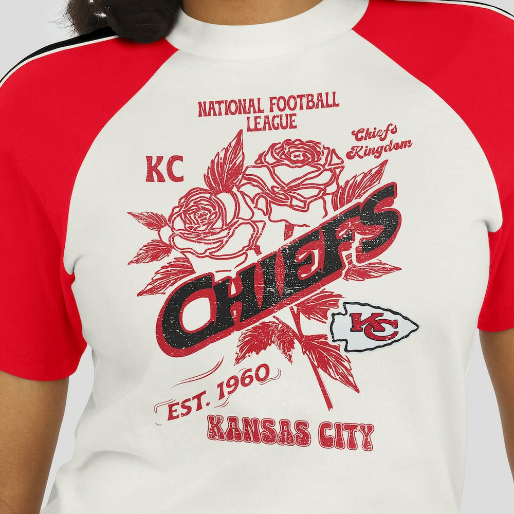 Kansas City Chiefs WEAR by Erin Andrews Women's Sleeve Stripe Distressed Raglan T-Shirt - White discount