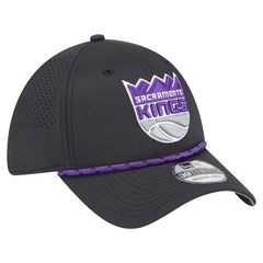 Sacramento Kings Featherweight Poly Rope Flex 39Thirty Hat - Black | New Era for sale