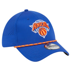 New York Knicks Featherweight Poly Rope Flex 39Thirty Hat - Blue | New Era for sale