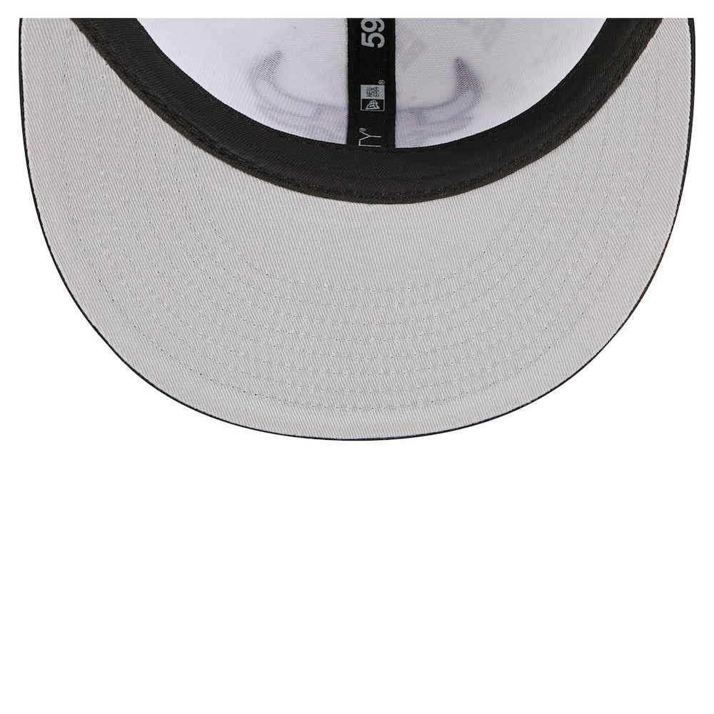 Chicago Bulls Repeat 59Fifty Fitted Hat - White/Black | New Era shop