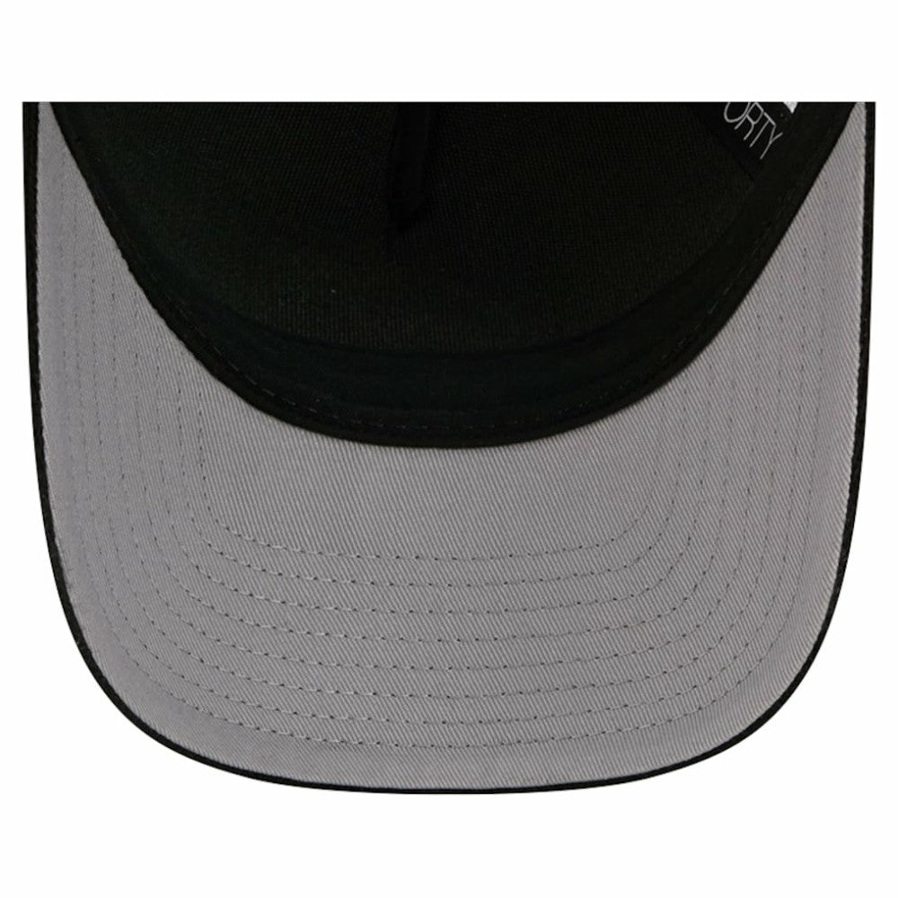 New Jersey Devils New Era Hockey Sock 9FORTY A-Frame M-Crown Adjustable Trucker Hat Black/Red