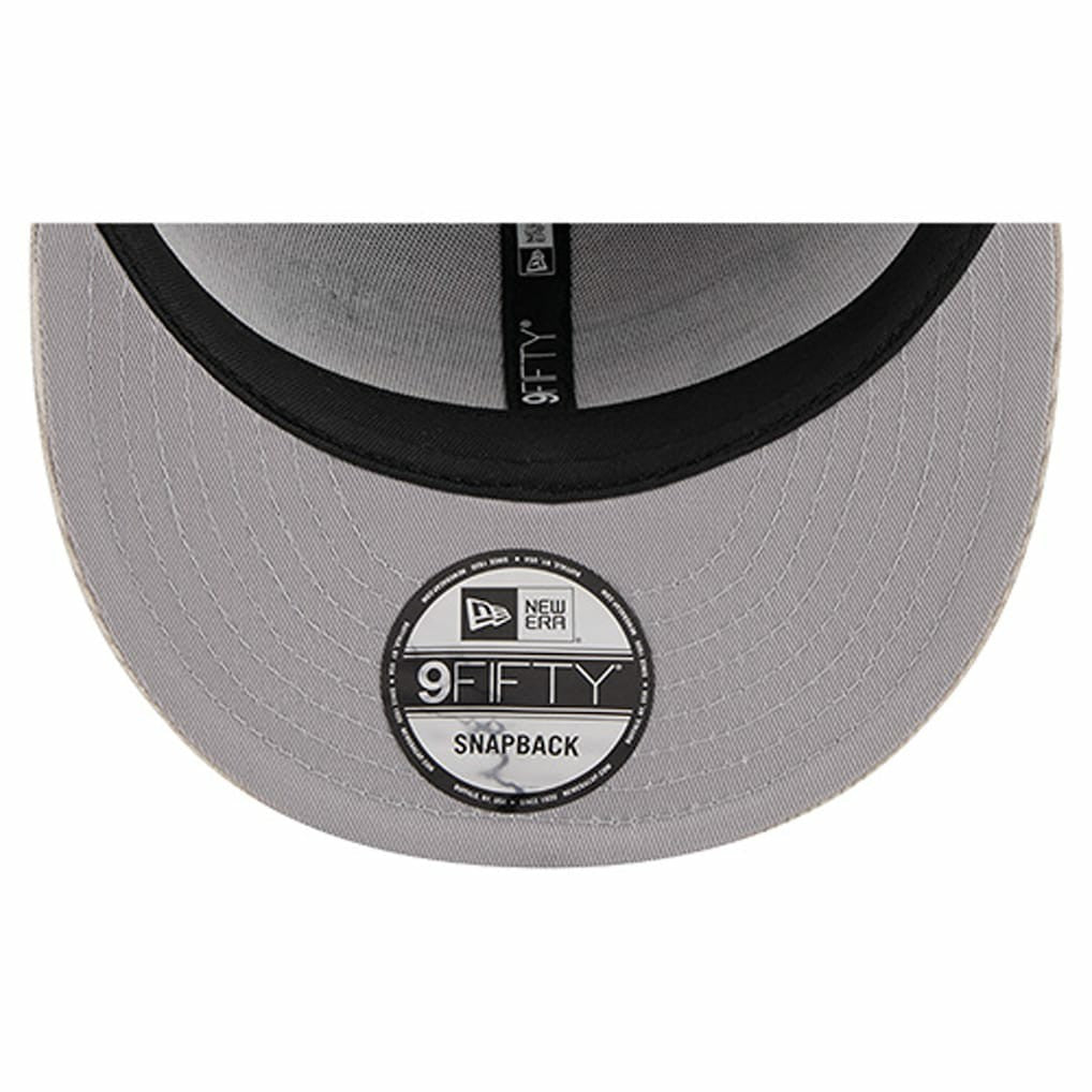 Las Vegas Raiders New Era Cord Rope Corduroy 9FIFTY Snapback Hat - Gray on sale