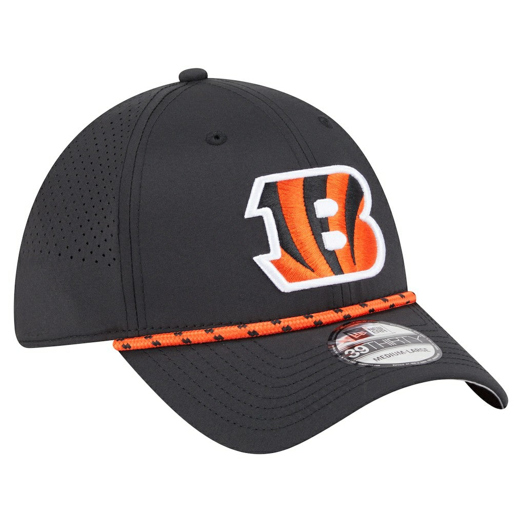 Cincinnati Bengals New Era Perforated 39THIRTY Flex Hat - Black sale
